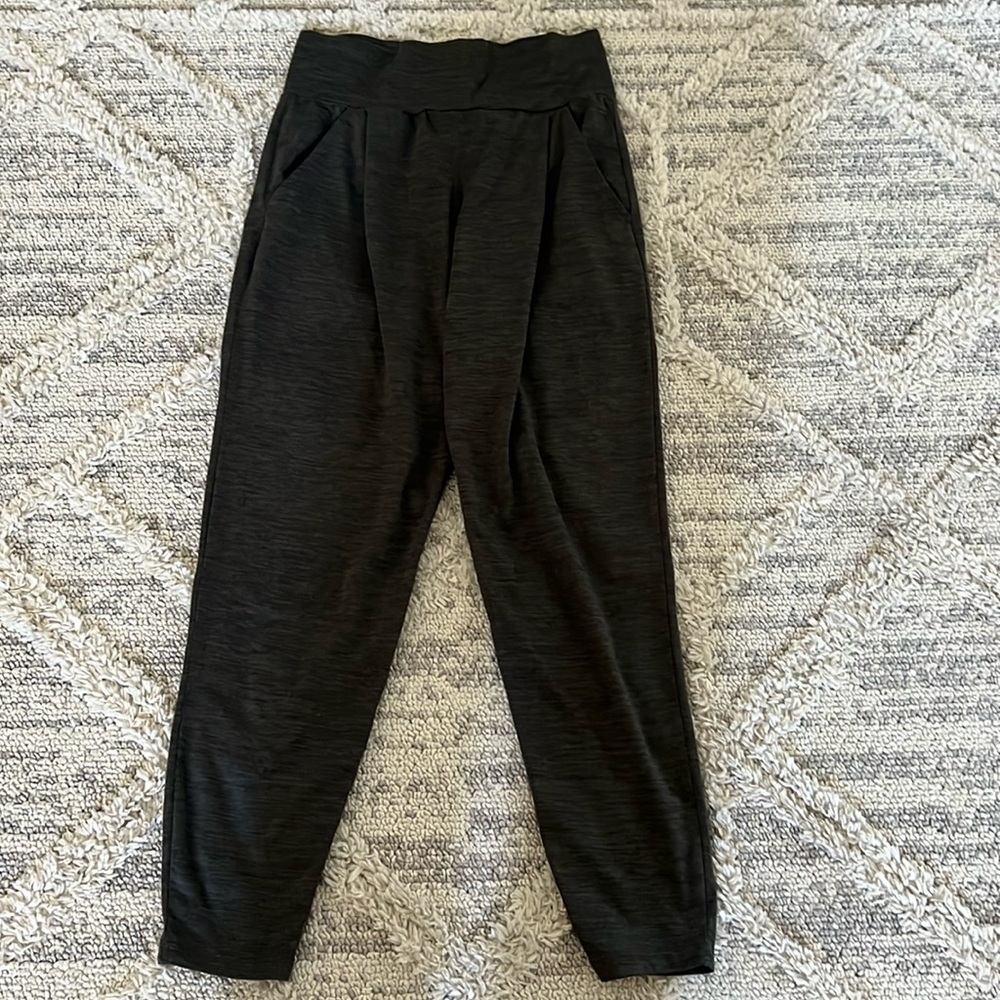Vuori Lux at Ease Pants